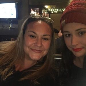 Meet your Posher, Kira